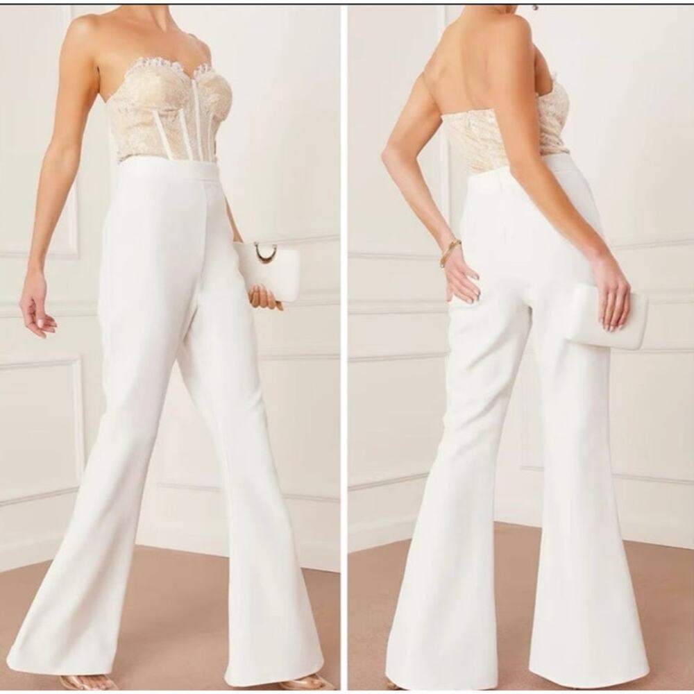 NWT Main Strip Strapless Lace Corset Jumpsuit White Flared Pants - Small